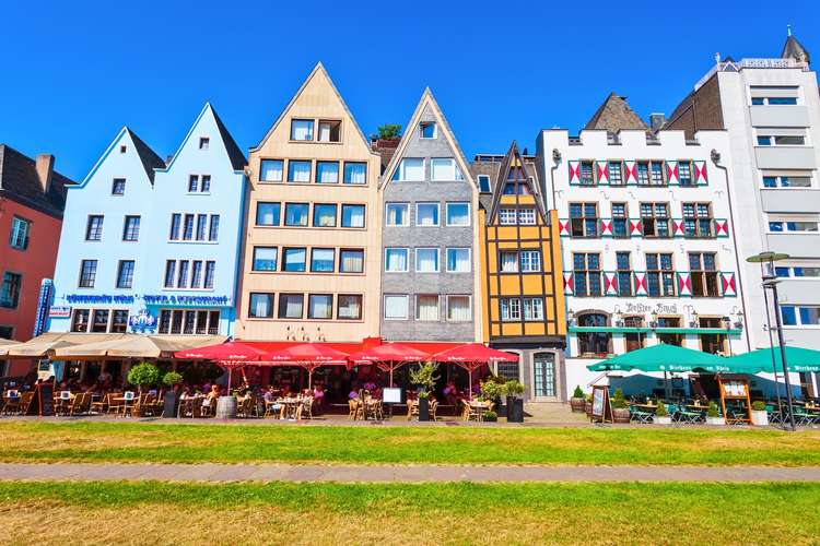 Scopri gli alloggi più apprezzati a Colonia – Trova l’hotel, l’appartamento, l’ostello o la villa ideale per il tuo soggiorno nel 2025 I migliori alloggi a Colonia – Hotel, appartamenti, ostelli e ville per ogni tipo di viaggiatore nel 2025